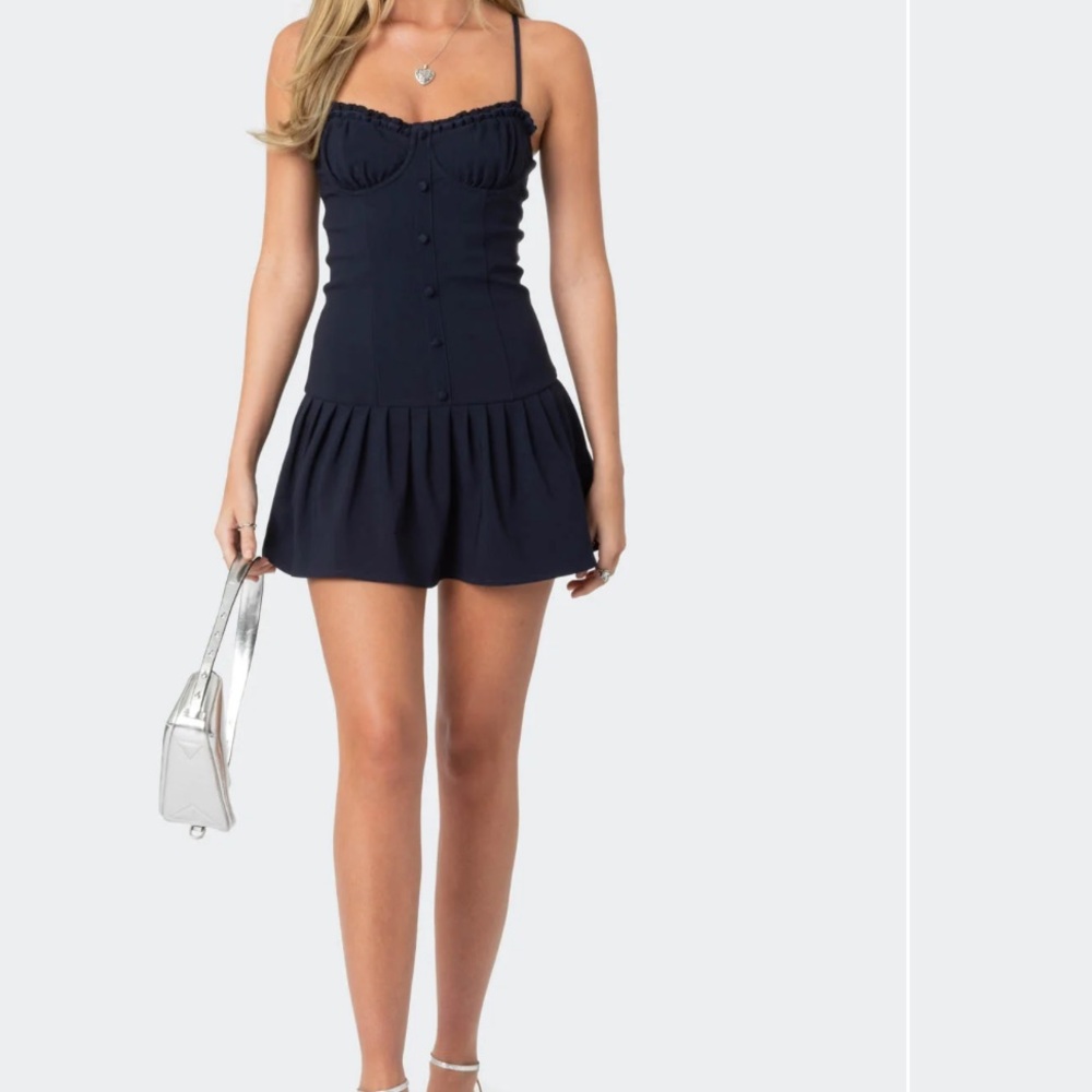 Elegant Bustier Dress in size Small by Edikted.